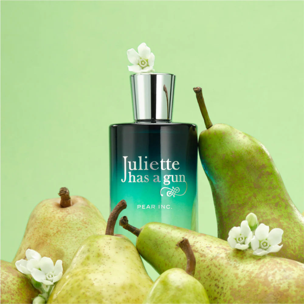 PEAR INC. BY JULIETTE HAS A GUN