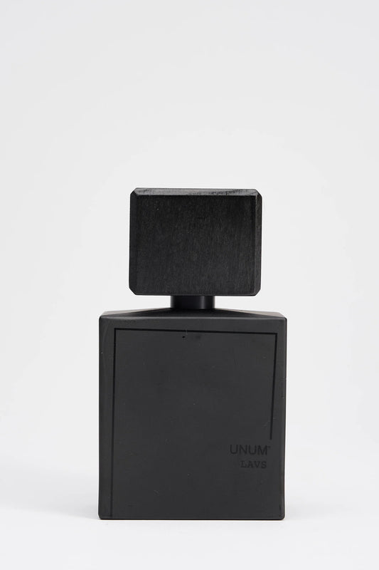 UNUM_Lavs_ by Filipo Sorcenelli
